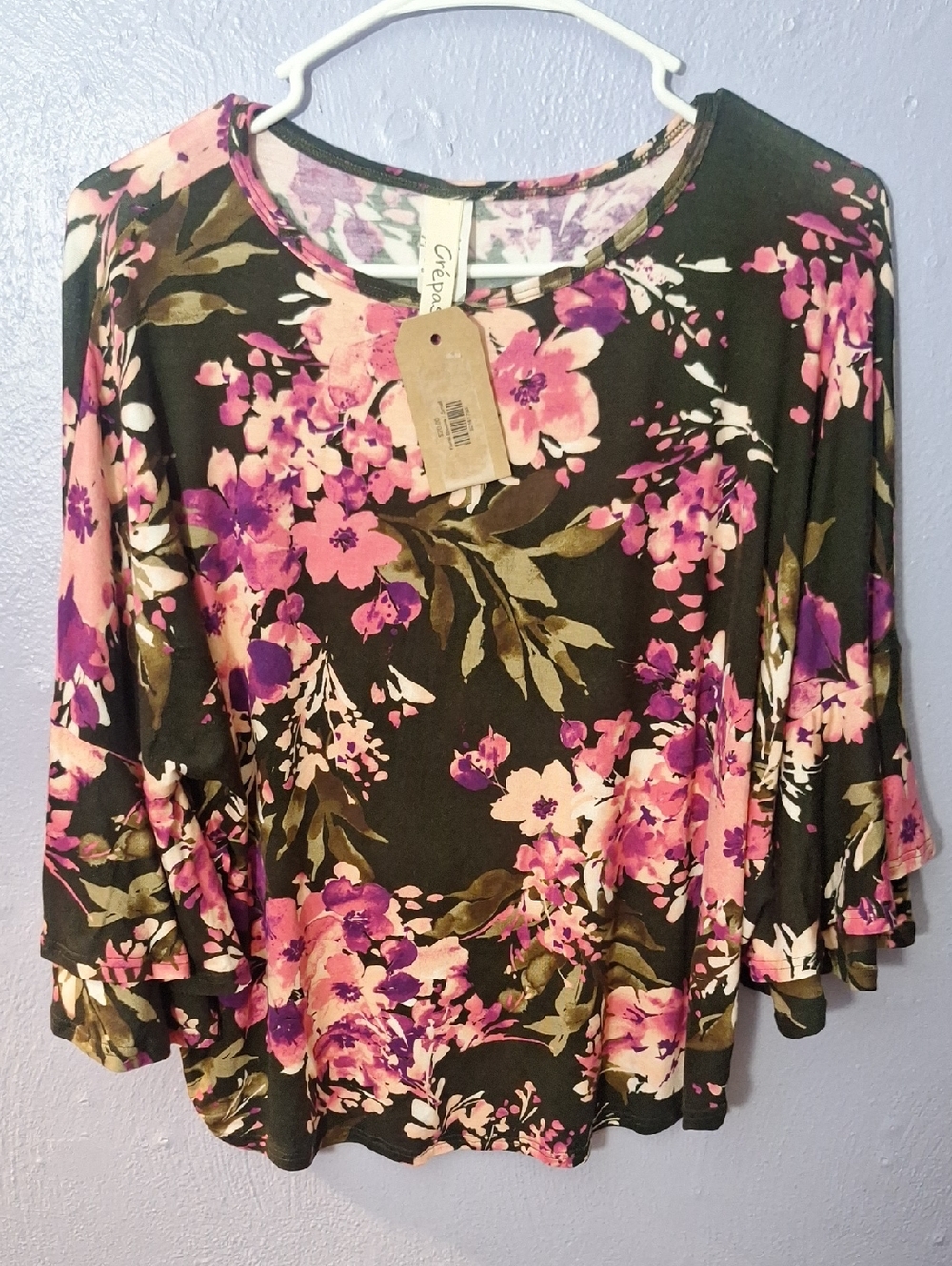 NWT Crepas Floral Blouse Size Small